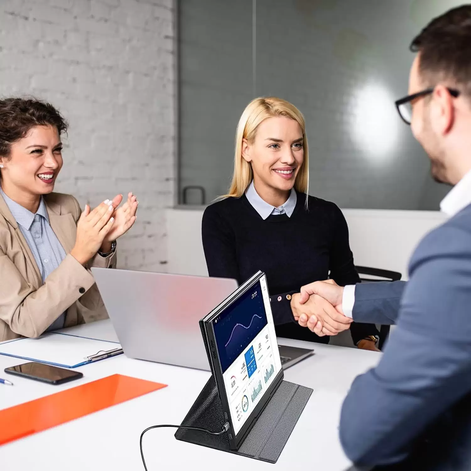 moonka 10.5inch Portable Monitor 1920x1280P FHD IPS Screen USB-C Laptop Second External for Laptop,PC,Mac Phone,PS,Swich,IPS Ultra-Thin Zero Frame Gaming Monitor/Premium Smart Cover