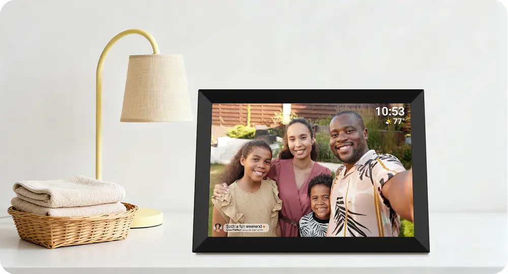FRAMEO Digital Photo Frame